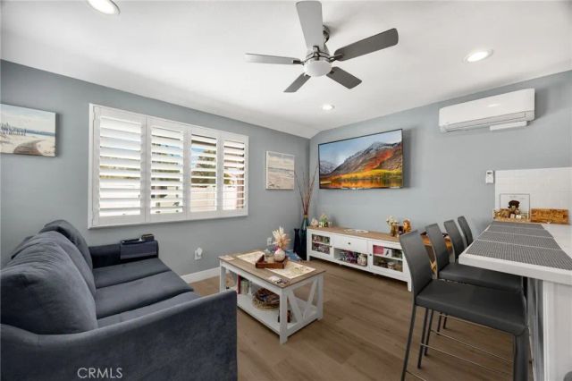 325 Delphia Avenue, Brea, CA 92821