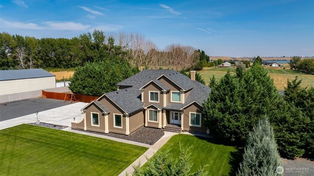 6795 Rd D.8 NE, Moses Lake, WA 98837