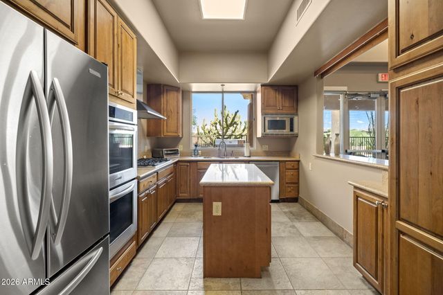9812 E ROADRUNNER Drive, Scottsdale, AZ 85262