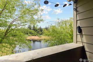 1931 23rd Place NE #202, Issaquah, WA 98029