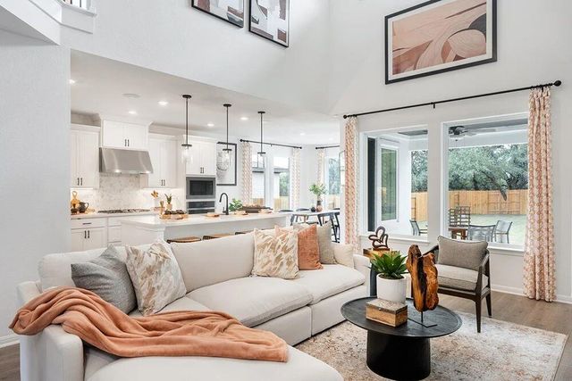 1912 Montella WAY, Leander, TX 78641