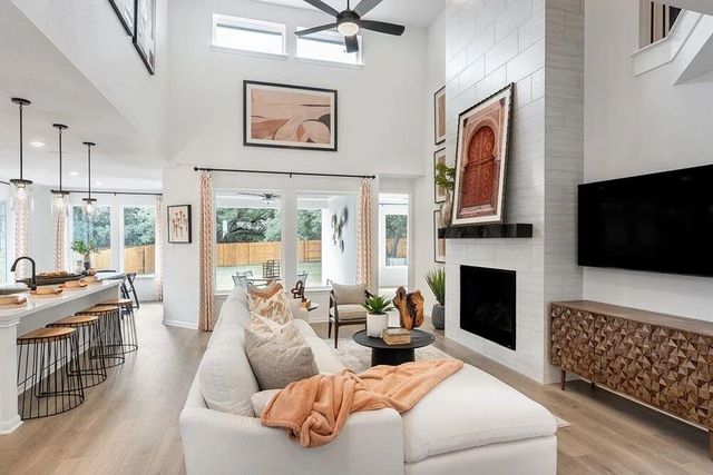 1912 Montella WAY, Leander, TX 78641