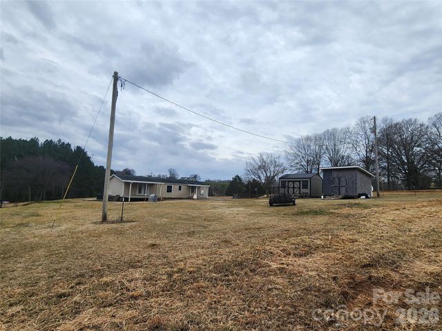 303 Johnson Dairy Road, Mooresville, NC 28115