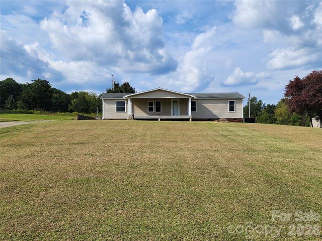 303 Johnson Dairy Road, Mooresville, NC 28115