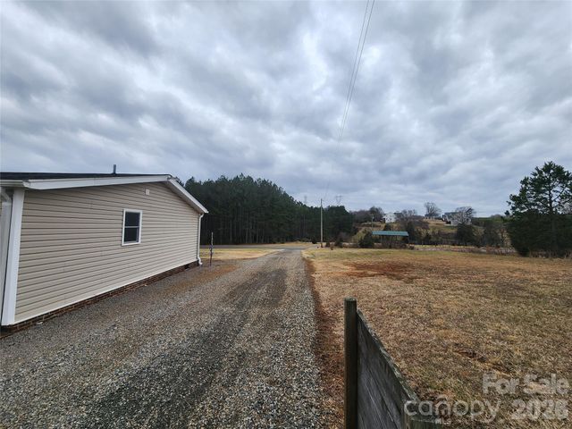 303 Johnson Dairy Road, Mooresville, NC 28115