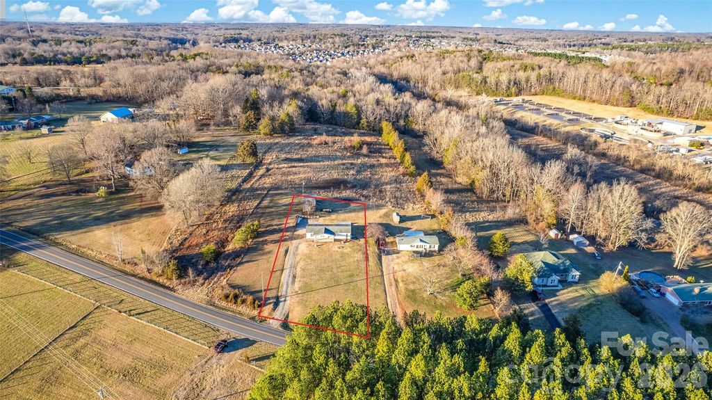 303 Johnson Dairy Road, Mooresville, NC 28115