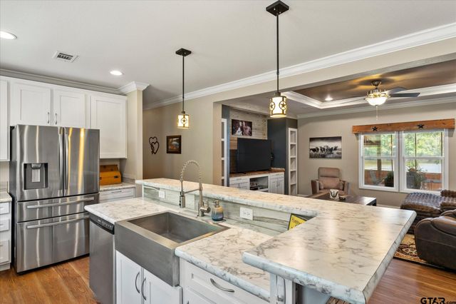 140 Private Road 5679, Alba, TX 75410