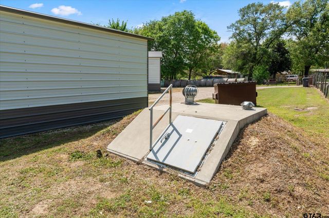 140 Private Road 5679, Alba, TX 75410