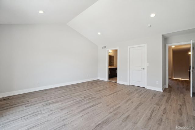 53779 Champlain Street, Macomb Township, MI 48042