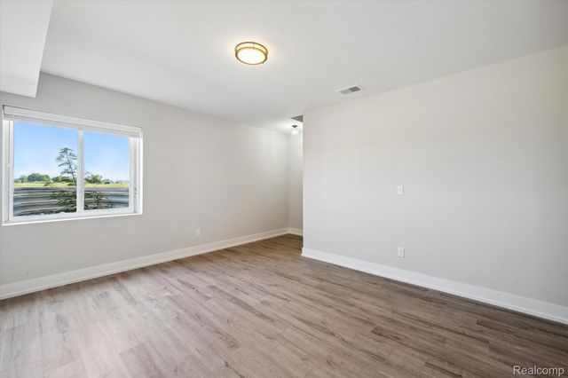 53779 Champlain Street, Macomb Township, MI 48042