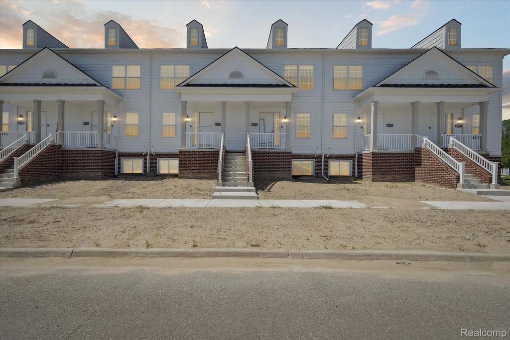 53779 Champlain Street, Macomb Township, MI 48042