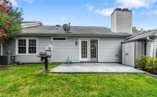 4 Iron Carriage Court B, Greensboro, NC 27410