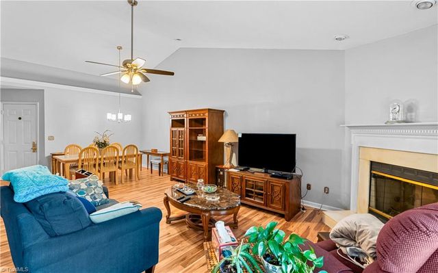 4 Iron Carriage Court B, Greensboro, NC 27410