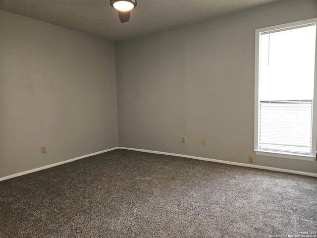 3843 Barrington Dr # 262, San Antonio, TX 78217