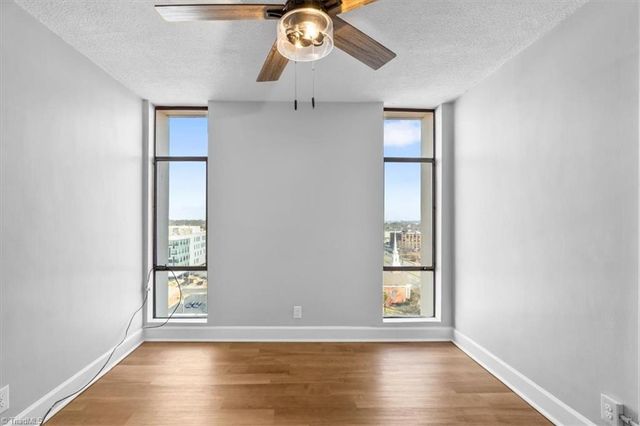 1101 N Elm Street 1404, Greensboro, NC 27401