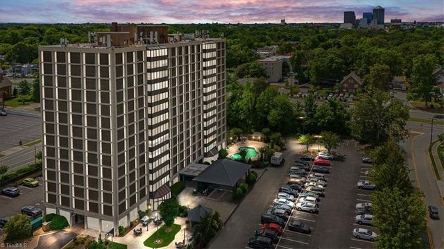 1101 N Elm Street 1404, Greensboro, NC 27401