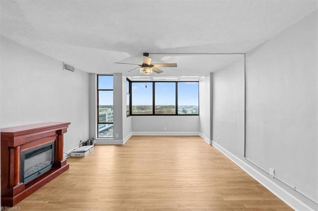 1101 N Elm Street 1404, Greensboro, NC 27401