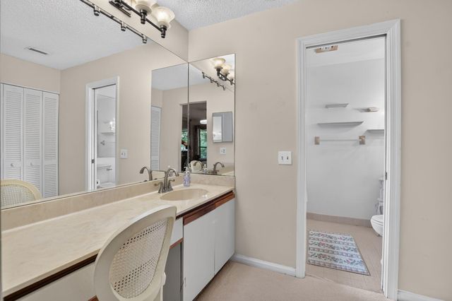 9364 Sable Ridge Circle D, Boca Raton, FL 33428