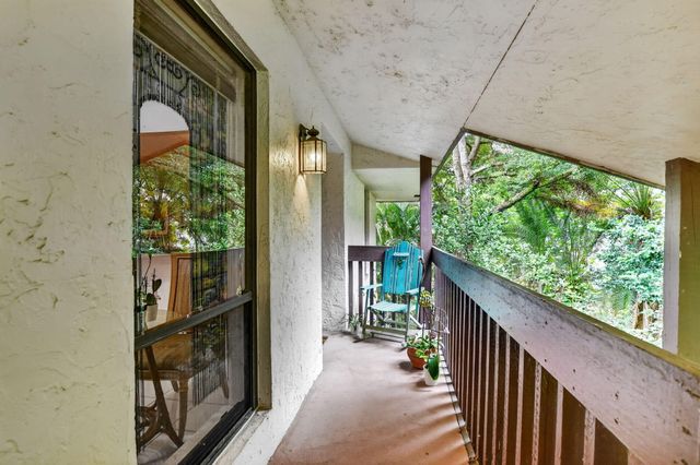9364 Sable Ridge Circle D, Boca Raton, FL 33428