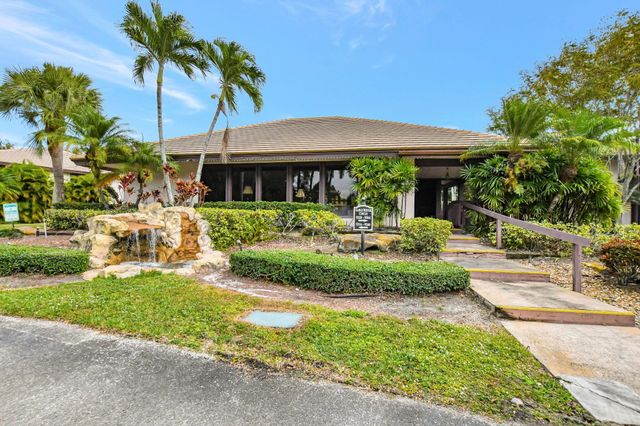 9364 Sable Ridge Circle D, Boca Raton, FL 33428