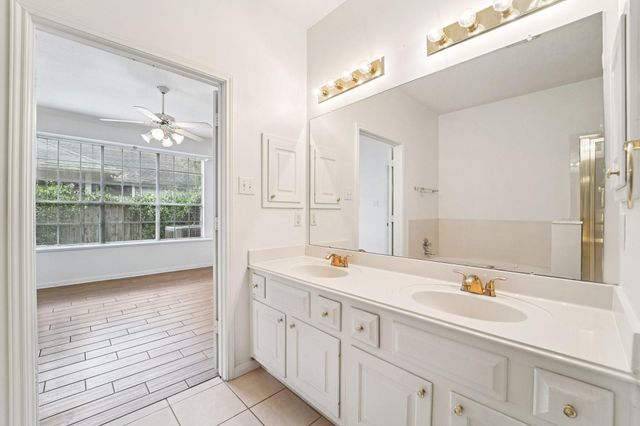 14420 Walters Road 55, Houston, TX 77014