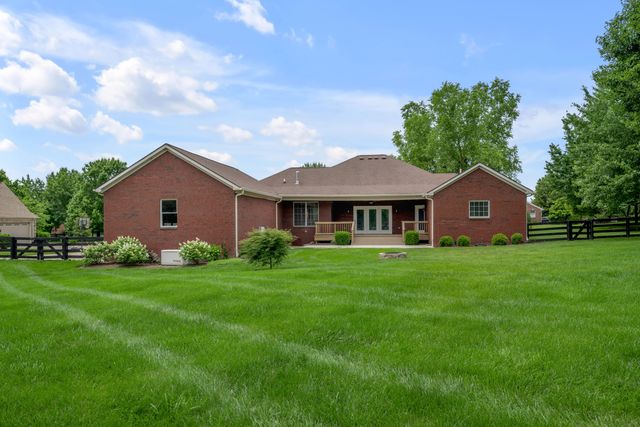 420 W Brannon Road, Nicholasville, KY 40356