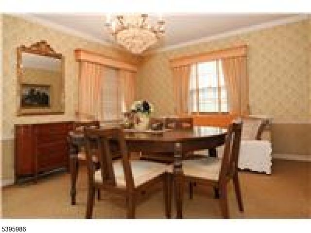 84 Howard Park Dr, Tenafly Boro, NJ 07670