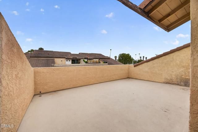 176 Fashion Park Place, Oxnard, CA 93033