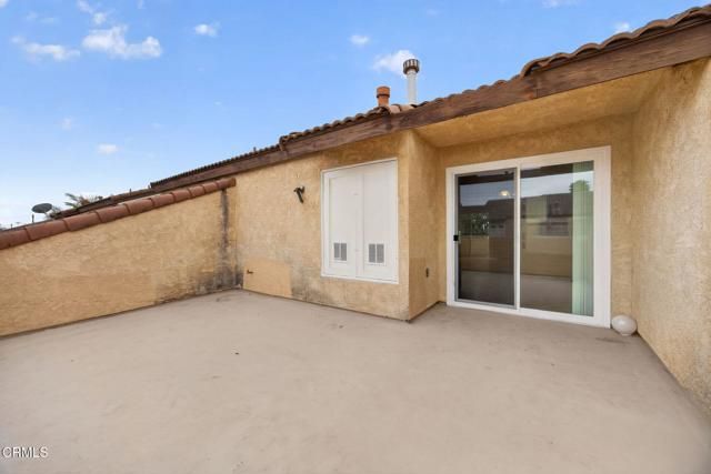 176 Fashion Park Place, Oxnard, CA 93033