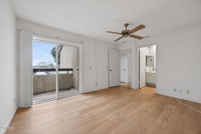 176 Fashion Park Place, Oxnard, CA 93033