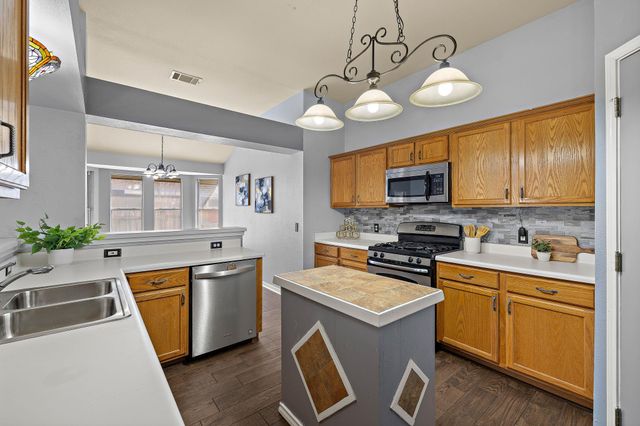 15 Azalea DR, Georgetown, TX 78626