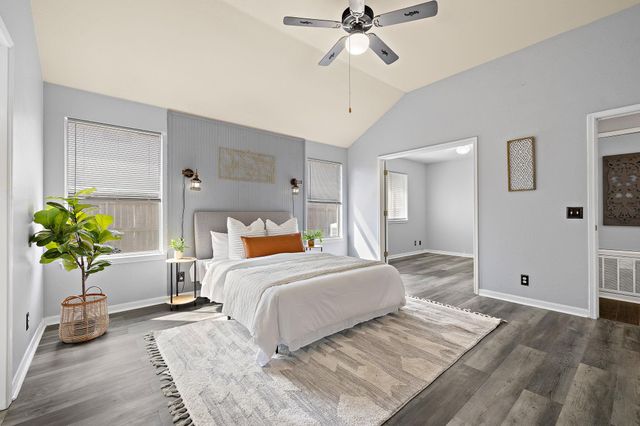 15 Azalea DR, Georgetown, TX 78626