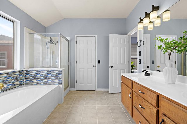 15 Azalea DR, Georgetown, TX 78626