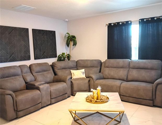 531 GLADE COURT, Kissimmee, FL 34758