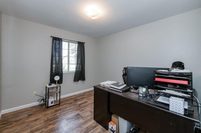 983 Church Avenue, Sanger, CA 93657