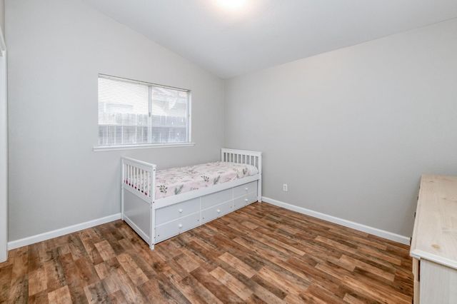 983 Church Avenue, Sanger, CA 93657