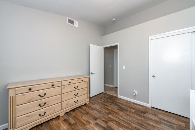 983 Church Avenue, Sanger, CA 93657