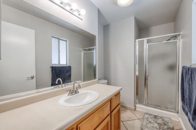 983 Church Avenue, Sanger, CA 93657