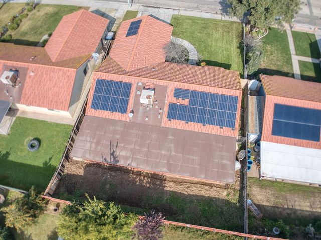 983 Church Avenue, Sanger, CA 93657