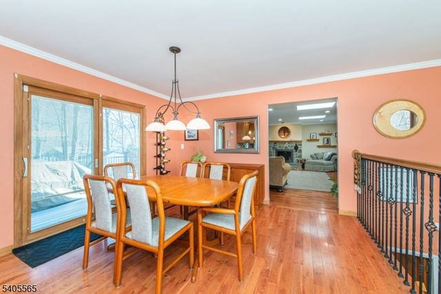 77 Moraine Rd, Parsippany-troy Hills Twp., NJ 07950