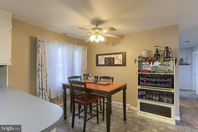 811 E CANAL ST, Lebanon, PA 17046