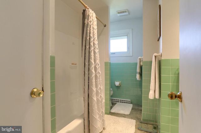 811 E CANAL ST, Lebanon, PA 17046