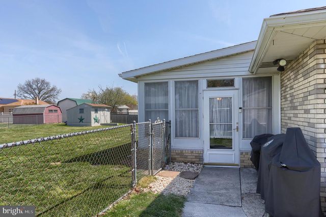 811 E CANAL ST, Lebanon, PA 17046
