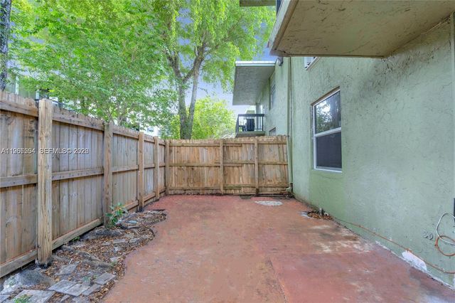 8309 SW 142nd Ave G107, Miami, FL 33183