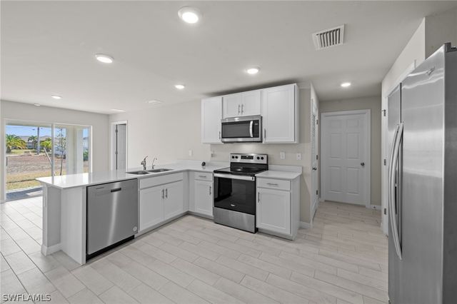 2911 NW 9th AVE, Cape Coral, FL 33993