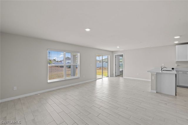 2911 NW 9th AVE, Cape Coral, FL 33993