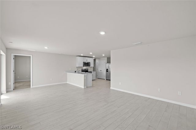 2911 NW 9th AVE, Cape Coral, FL 33993