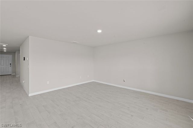 2911 NW 9th AVE, Cape Coral, FL 33993