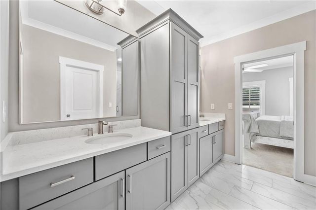 1104 Thomas Street, Woodstock, GA 30188