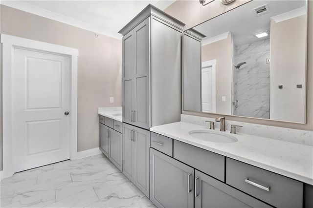 1104 Thomas Street, Woodstock, GA 30188